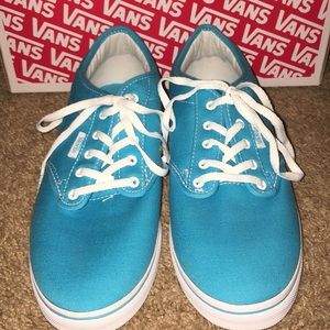 •NWT | VANS Atwood Low•